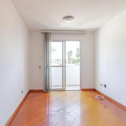 Rent this 3 bed apartment on Rua Ricardo Guther 213 in Guaíra, Curitiba - PR