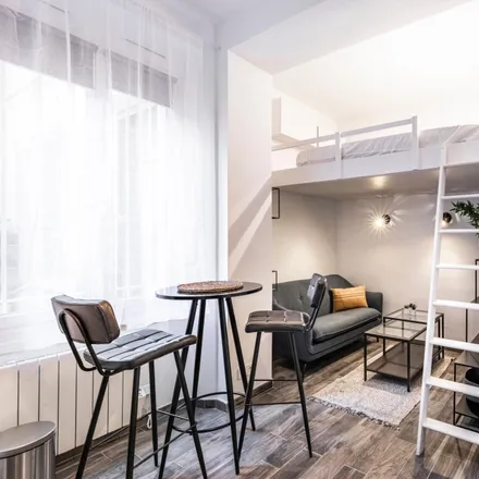 Rent this studio apartment on 53 Rue des Épinettes in 75017 Paris, France