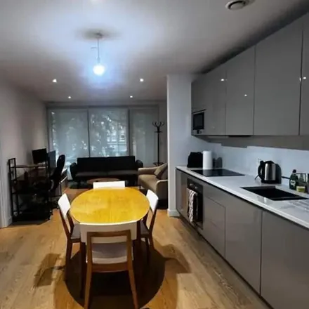 Image 7 - London, SE17 1BA, United Kingdom - Apartment for rent