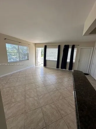 Image 4 - Azul at Kimberly Lakes, 4051 Northeast 13th Avenue, Oakland Park, FL 33334, USA - Condo for rent