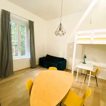 Rent this 2 bed apartment on Sunrise in Via Giovanni Pierluigi da Palestrina, 34