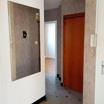 Rent this 3 bed apartment on 4 Avenue du Marechal Leclerc in 71700 Tournus, France