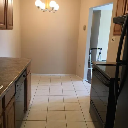 Image 1 - unnamed road, Whittier Oaks, Manalapan Township, NJ, USA - Apartment for rent
