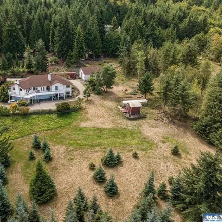 Image 2 - 1001 Haven Heights Drive, Happy Valley, Clallam County, WA 98382, USA - House for sale