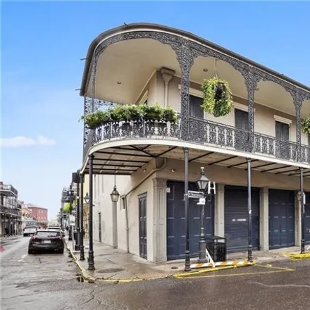 Image 1 - 934 Chartres Street, New Orleans, LA 70116, USA - House for sale