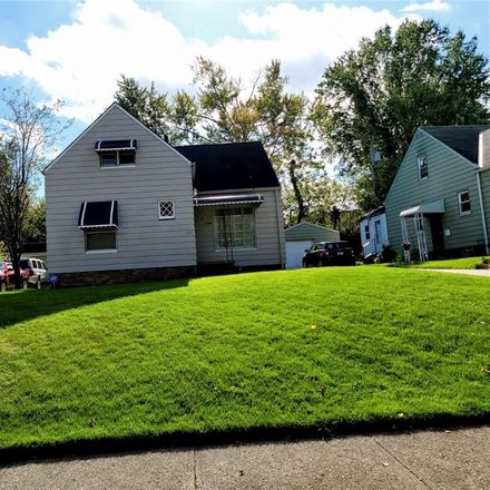 Rent this 3 bed house on 5371 West Boulevard in Maple Heights, OH 44137