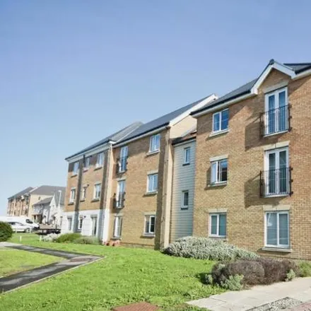 Buy this 1 bed apartment on Warwick Crescent in Noak Hill, SS15 6LS