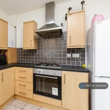 Image 3 - 19 Leopold Road, Liverpool, L7 8SP, United Kingdom - Townhouse for rent
