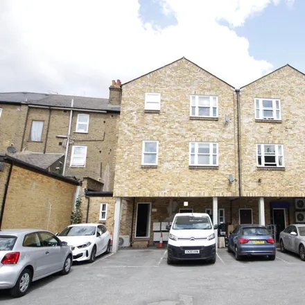 Rent this 1 bed apartment on Chattertons in Bexley High Street, London