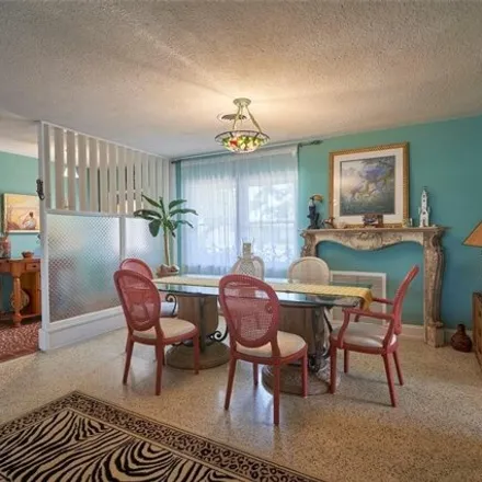 Image 7 - 4322 Holland Drive, Saint Pete Beach, Pinellas County, FL 33706, USA - House for rent