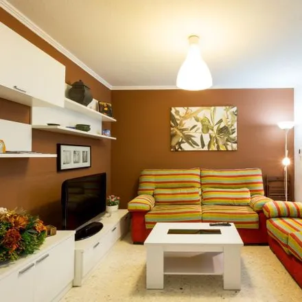 Image 4 - Calle Albareda, 16, 41001 Seville, Spain - Apartment for rent