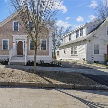 Buy this 4 bed house on 18 Mount Hope Avenue in Bristol, RI 02809