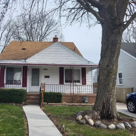 Buy this 3 bed house on 15038 Russell Avenue in Allen Park, MI 48101