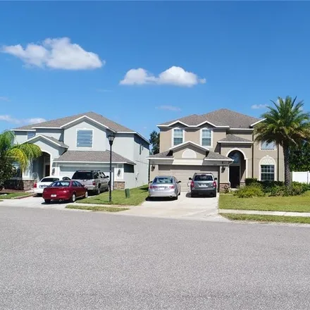 Buy this 5 bed house on 911 Oak Street Southwest in Hillsborough County, FL 33570