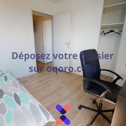 Rent this 3 bed apartment on 24 Rue Paul Lambert in 31100 Toulouse, France