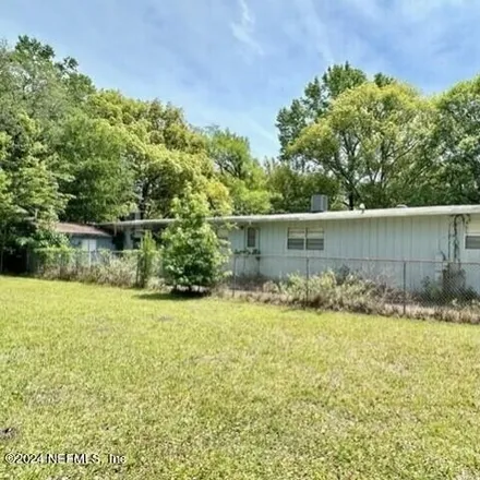 Buy this 3 bed house on 3873 Ring Lane in Jacksonville, FL 32207