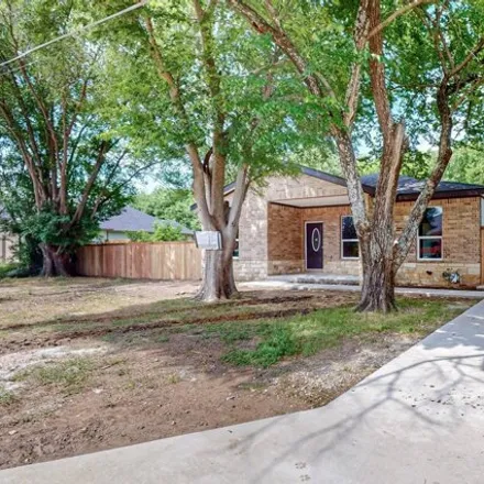 Buy this 4 bed house on 1317 Thorne Street in Dallas, TX 75217