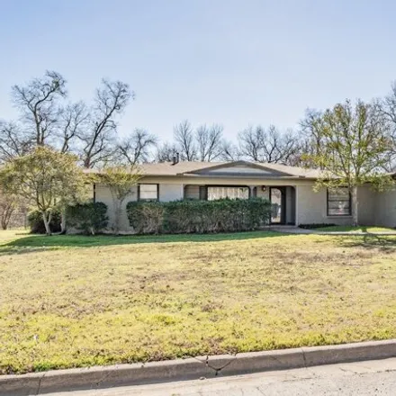 Buy this 4 bed house on 6932 Richlynn Terrace in Richland Hills, Tarrant County