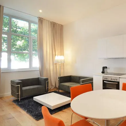 Rent this 1 bed apartment on Cranachstraße 21 in 60596 Frankfurt, Germany