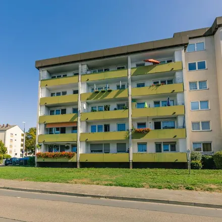 Rent this 4 bed apartment on Dürkheimer Straße 1 in 67549 Worms, Germany