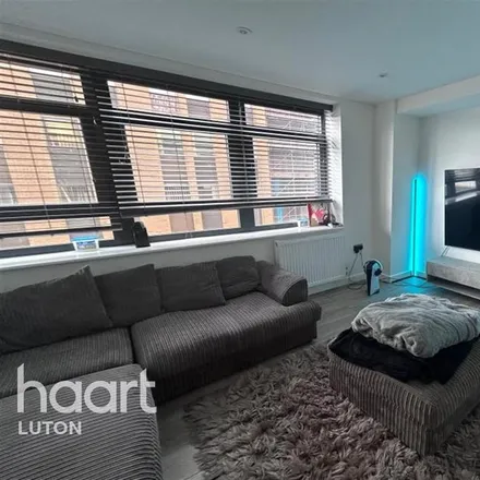 Rent this 2 bed apartment on Harlington Law in Alma Street, Luton