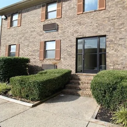 Rent this 1 bed apartment on unnamed road in Hopkinsville, KY 42240