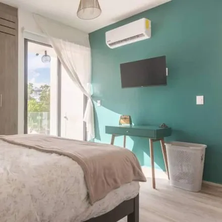 Rent this 3 bed house on Toks Playa del Carmen in Chemuyil 52 Mza 1Lt.1 Local A-10, Nueva Creación