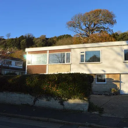 Rent this 3 bed house on Castle Close in Ventnor, PO38 1UD