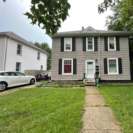 Rent this 1 bed house on 25 Parkview Street in Mount Clemens, MI 48043
