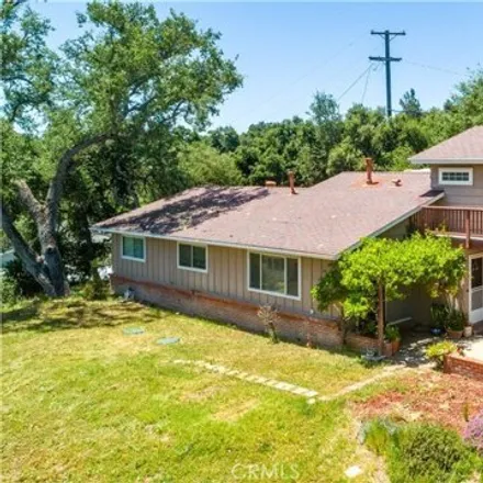 Buy this 4 bed house on 5224 Barrenda Avenue in Atascadero, CA 93422