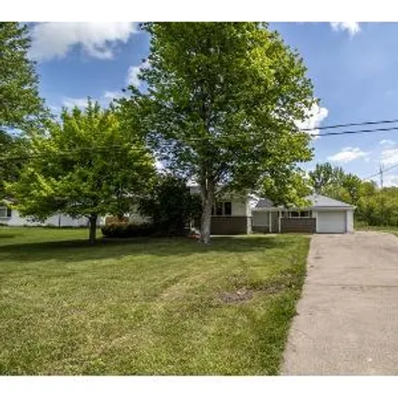 Image 1 - 9098 Lewis Road, Beecher, MI 48420, USA - House for sale