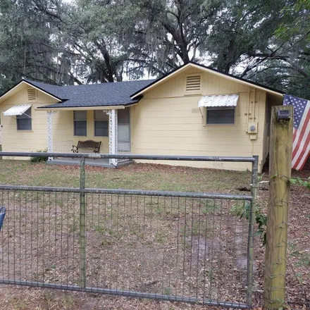 Buy this 2 bed house on 7258 CR 315C in Clay County, FL 32656