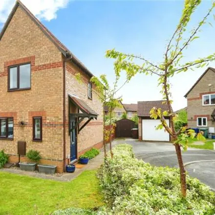 Buy this 2 bed house on Spruce Drive in Bicester, OX26 3YW