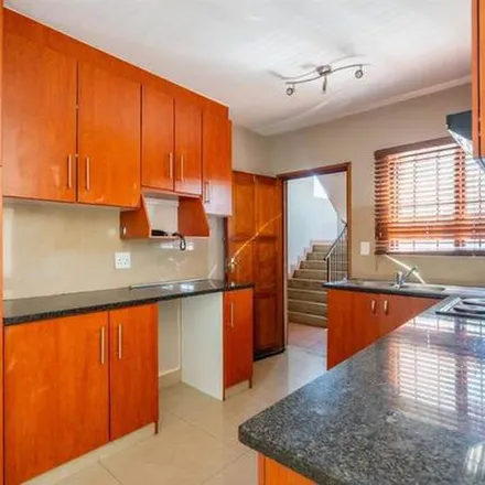 Image 4 - Shannon Drive, Reservoir Hills, Durban, 4037, South Africa - Apartment for rent