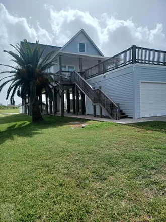 Buy this 3 bed house on 820 East Road in Galveston County, TX 77650