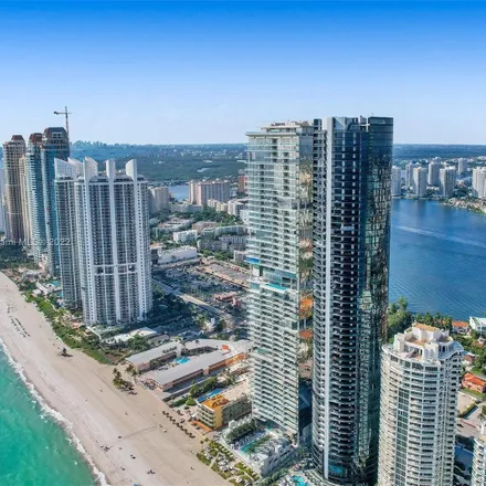 Image 3 - Turnberry Ocean Club Residences, 18501 Collins Avenue, Golden Shores, Sunny Isles Beach, FL 33160, USA - Condo for rent