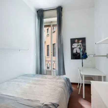 Image 8 - Via Enrico Besana 3, 20122 Milan MI, Italy - Apartment for rent