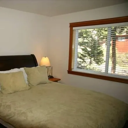 Image 6 - Tahoe Vista, CA, 96148 - House for rent