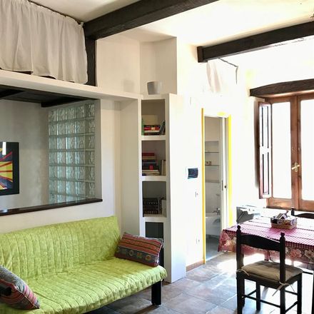 Rent this 1 bed apartment on Istituto Tecnico "Pizzini" in Viale della Libertà, 87026 Paola CS