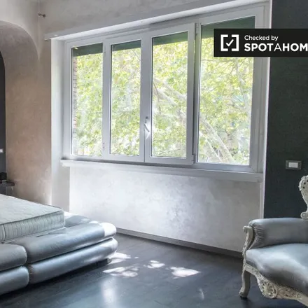 Rent this 6 bed room on Brunetta in Via dei Campi Flegrei, 00141 Rome RM