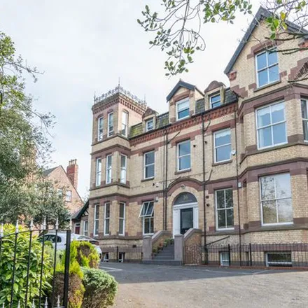 Rent this 3 bed apartment on Sefton Park Road in Liverpool, L8 3SL