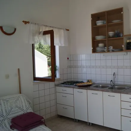Image 3 - Jelsa, Split-Dalmatia County, Croatia - Apartment for rent