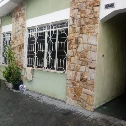 Buy this 3 bed house on Rua Cuiabá in Vila São Camilo, Santa Bárbara d'Oeste - SP