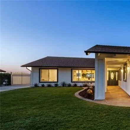 Image 3 - 2257 Alhambra Street, Norco, CA 92860, USA - House for sale