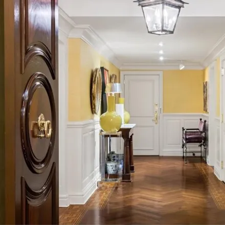 Rent this 5 bed apartment on Trump Park Avenue in 502 Park Avenue, New York