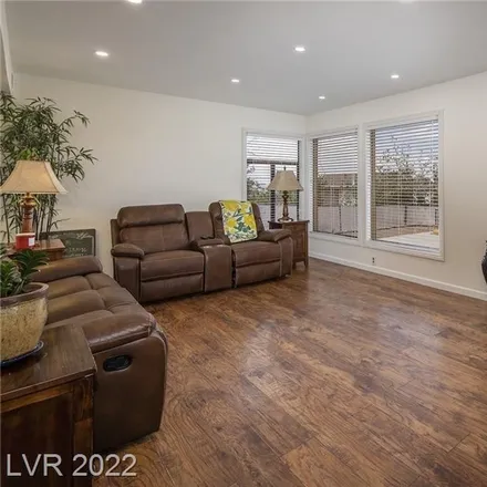 Image 2 - 1012 San Gabriel Avenue, Henderson, NV 89002, USA - Loft for sale