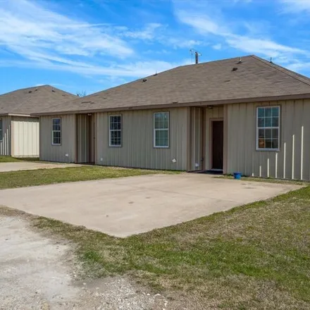 Rent this 3 bed house on 251 Baughman Hill Road in Parker County, TX 76020
