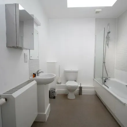 Rent this 1 bed apartment on Dora Way in London, SW9 7EN