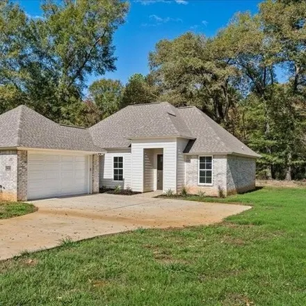 Buy this 4 bed house on 9484 North Pointe Circle in Greenwood, Caddo Parish