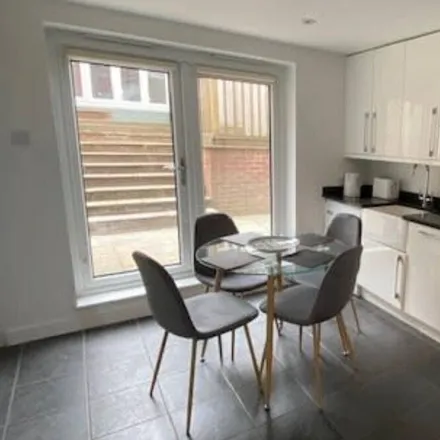 Rent this 2 bed townhouse on Cookham in SL6 9BA, United Kingdom